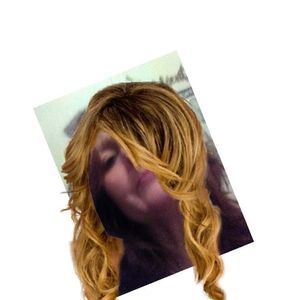 Meet your Posher, Shelly